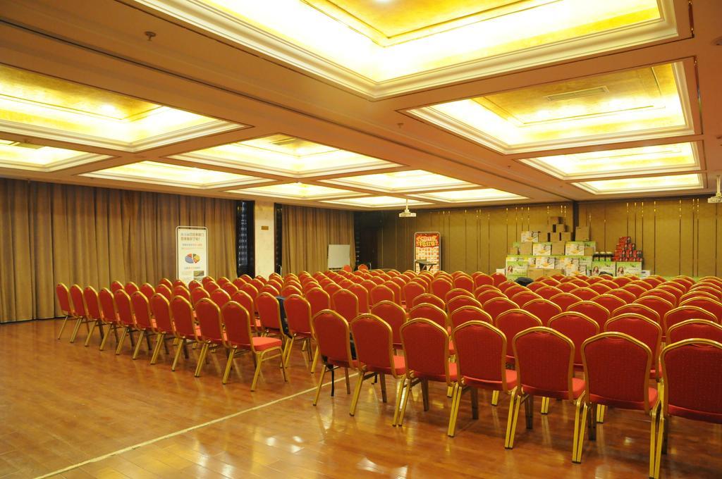 Chongqing Minshan Hotel Exterior photo